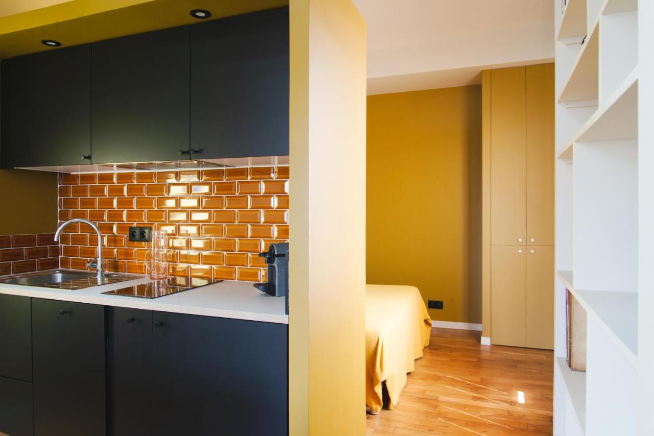 Le Grand Maulnes Bed and Breakfast Paris Exteriör bild